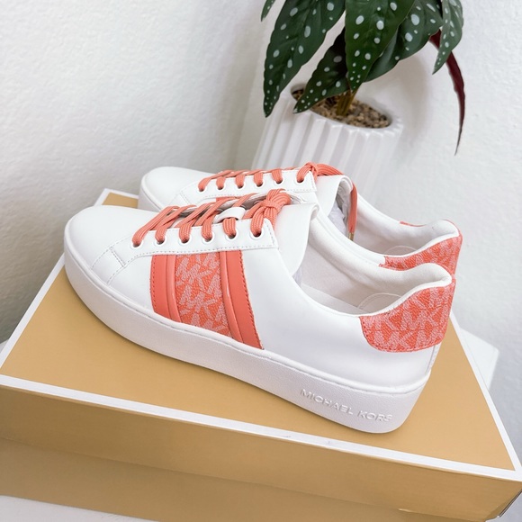 Michael Kors Poppy Sneaker Shoes - Picture 2 of 4